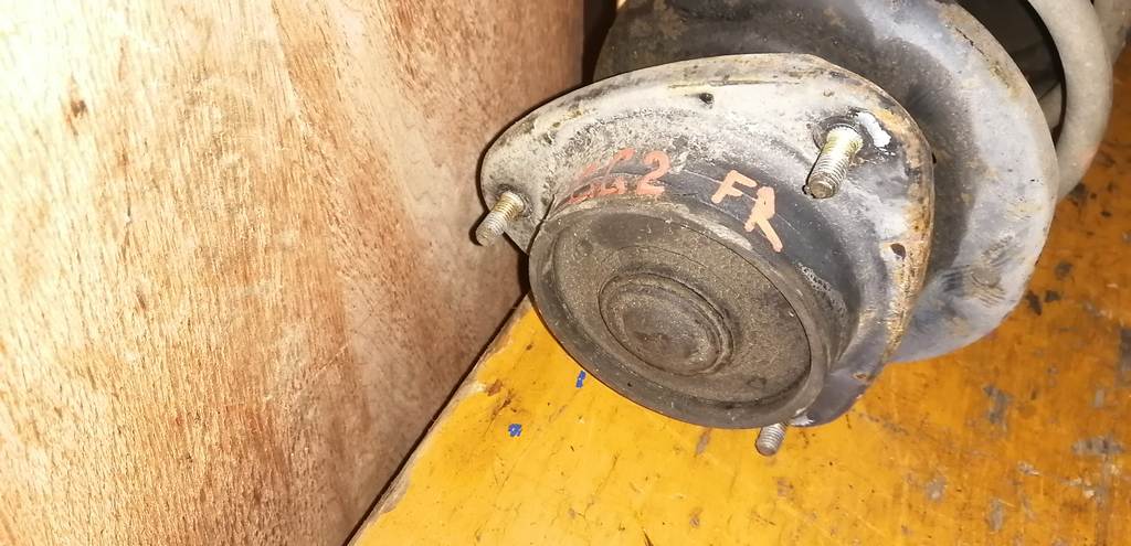 стойка Subaru Impreza