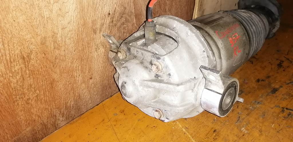 стойка Porsche Cayenne