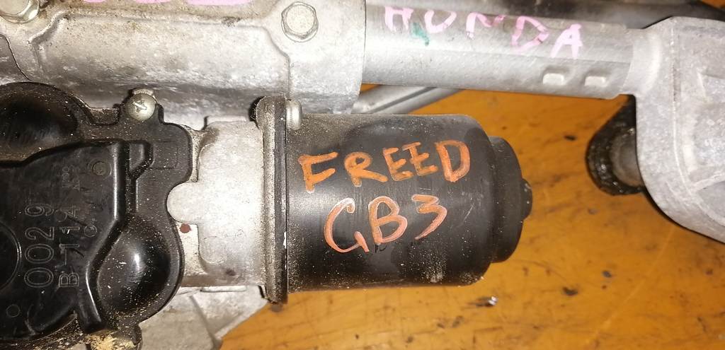 трапеция дворников Honda Freed