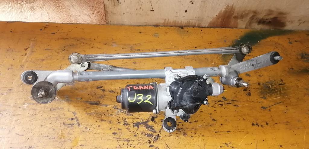 трапеция дворников Nissan Teana