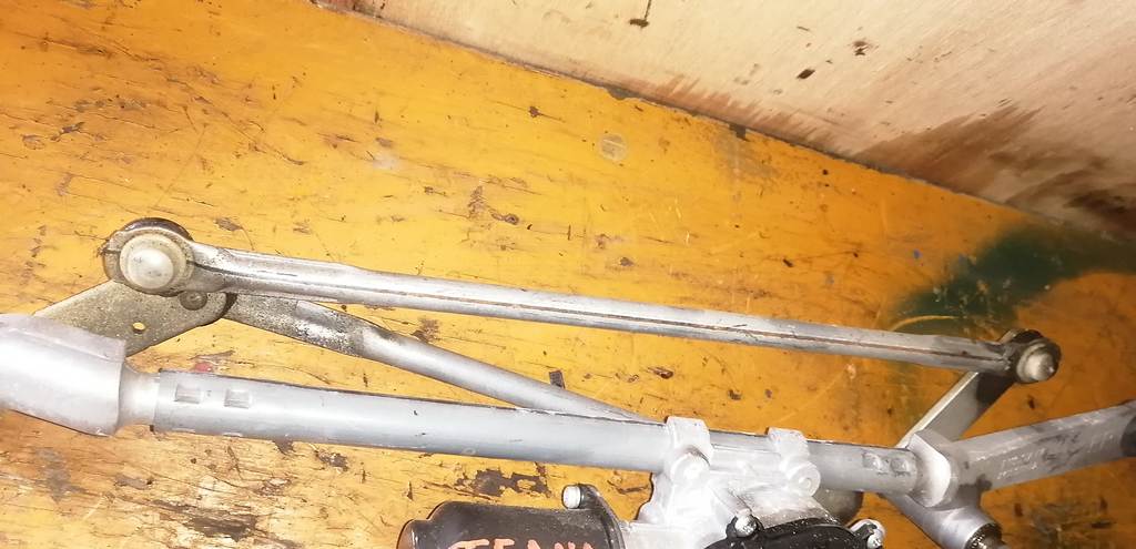 трапеция дворников Nissan Teana