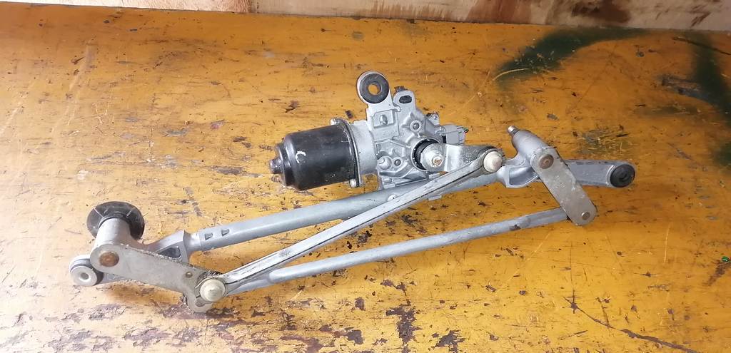 трапеция дворников Nissan Teana