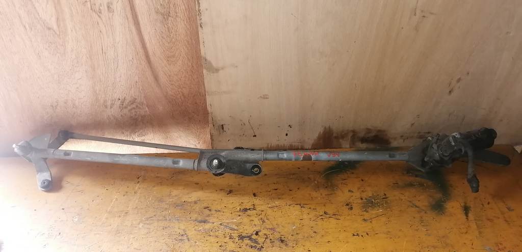 трапеция дворников Nissan Teana