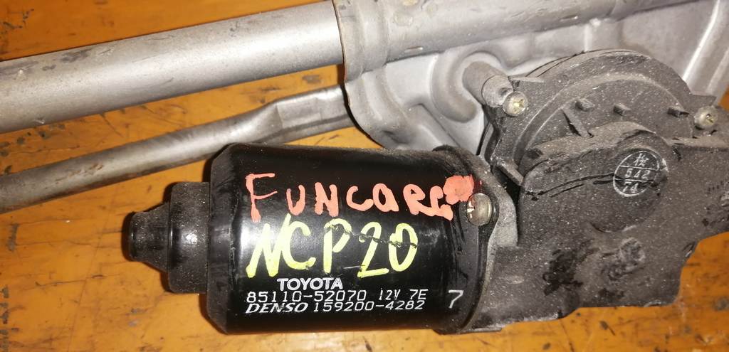 трапеция дворников Toyota Funcargo