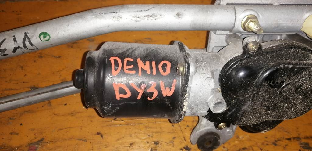 трапеция дворников Mazda Demio