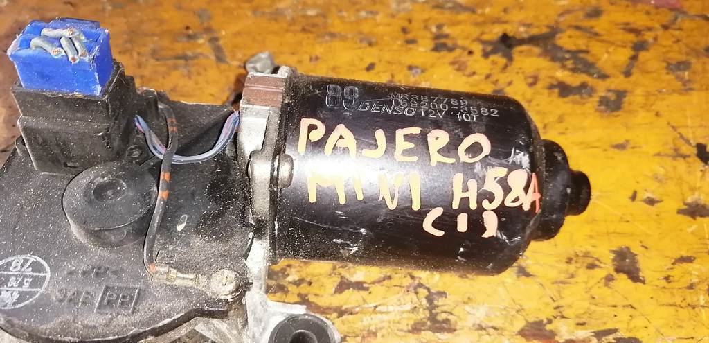 мотор дворников Mitsubishi Pajero Mini