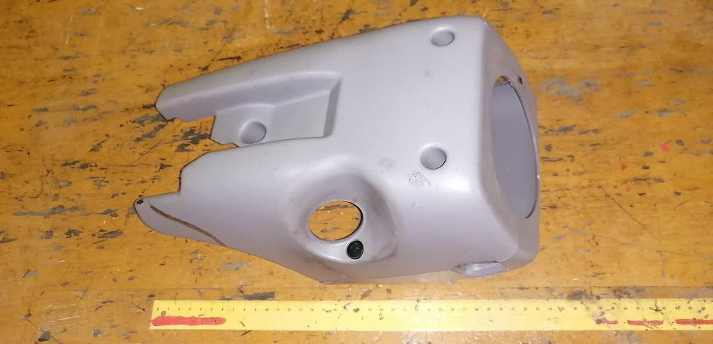 кожух рулевой колонки Mazda MPV