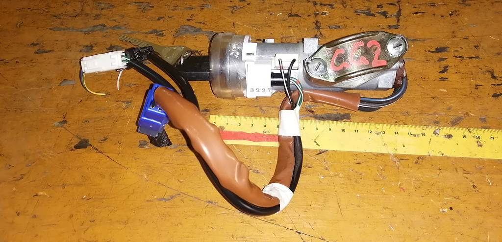 замок зажигания Subaru Impreza