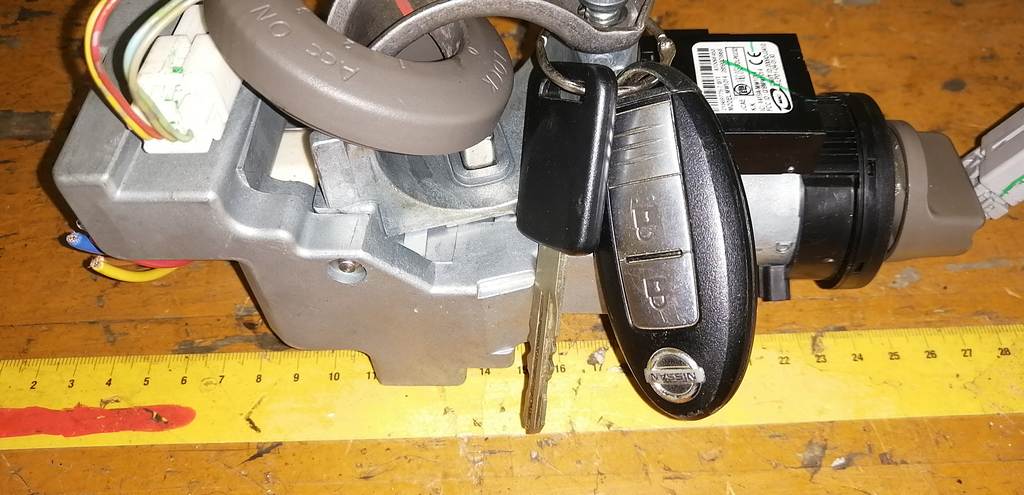 замок зажигания Nissan Note