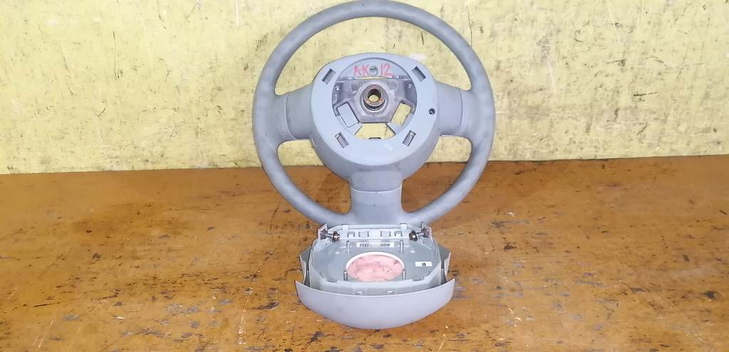 airbag водительский Nissan March