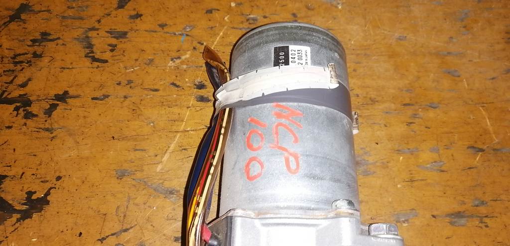 рулевая колонка Toyota Ractis