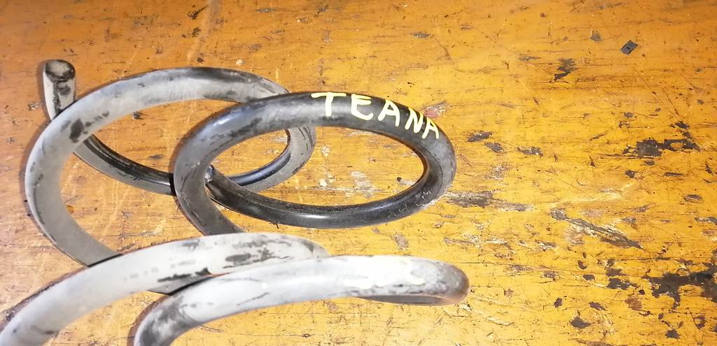 пружина Nissan Teana