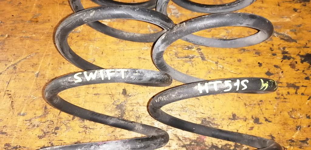 пружина Suzuki Swift