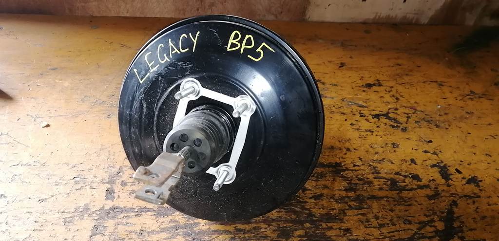 главный тормозной цилиндр Subaru Legacy