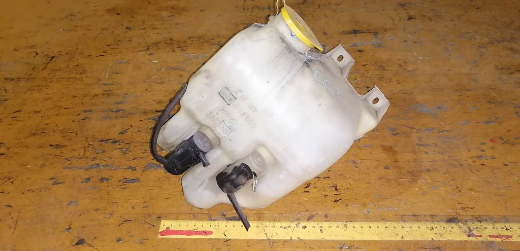 бачок омывателя Subaru Impreza