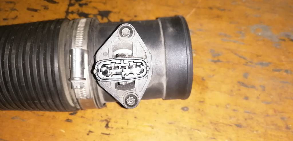 датчик расхода воздуха Porsche Cayenne