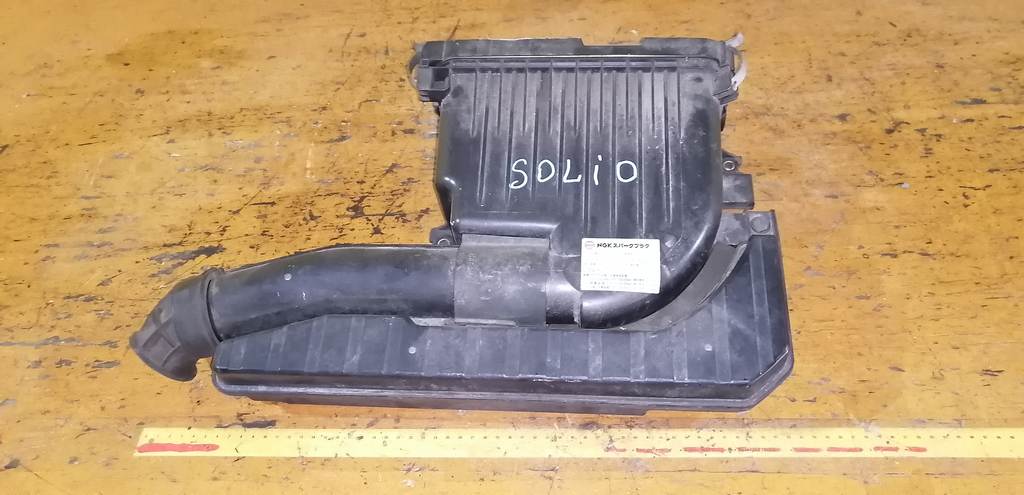 корпус воздушного фильтра Suzuki Solio