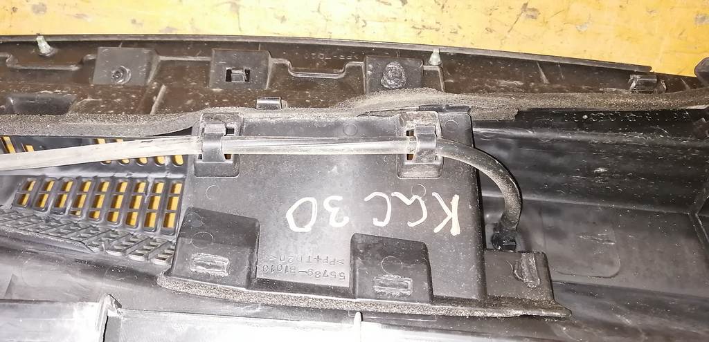 жабо Toyota Passo