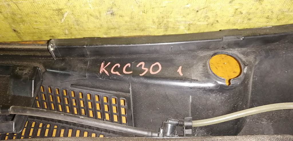 жабо Toyota Passo