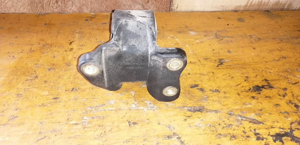 подушка двигателя Honda Element