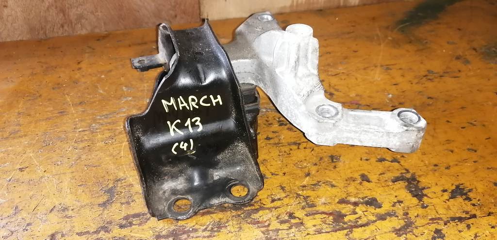 подушка двигателя Nissan March