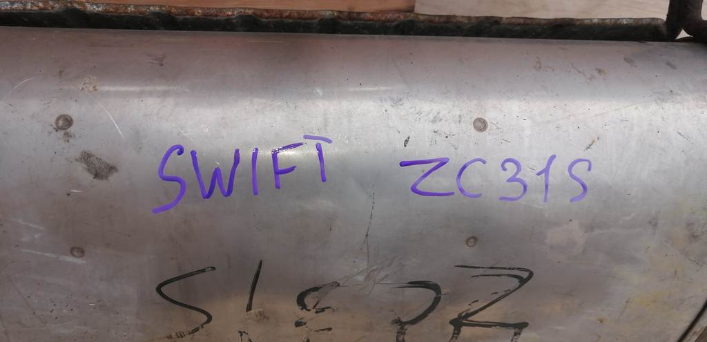 глушитель Suzuki Swift