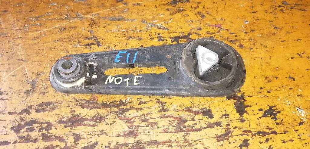 подушка двигателя Nissan Note