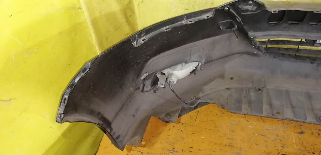 бампер Honda Insight