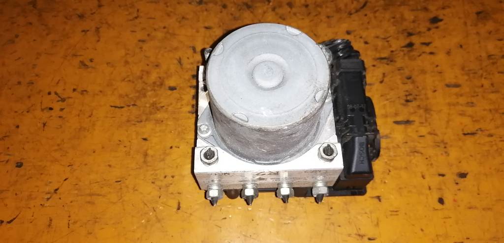 блок abs Subaru Impreza
