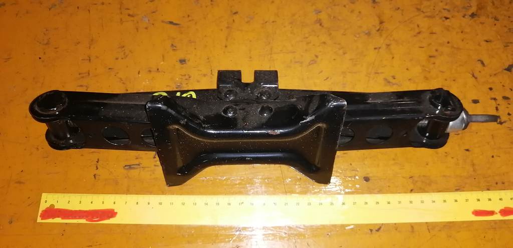 домкрат Subaru Impreza