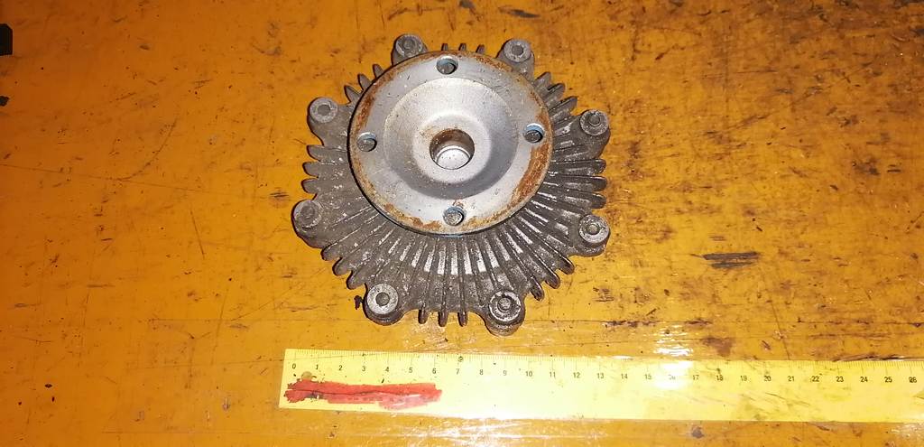 вязкомуфта Toyota Town Ace