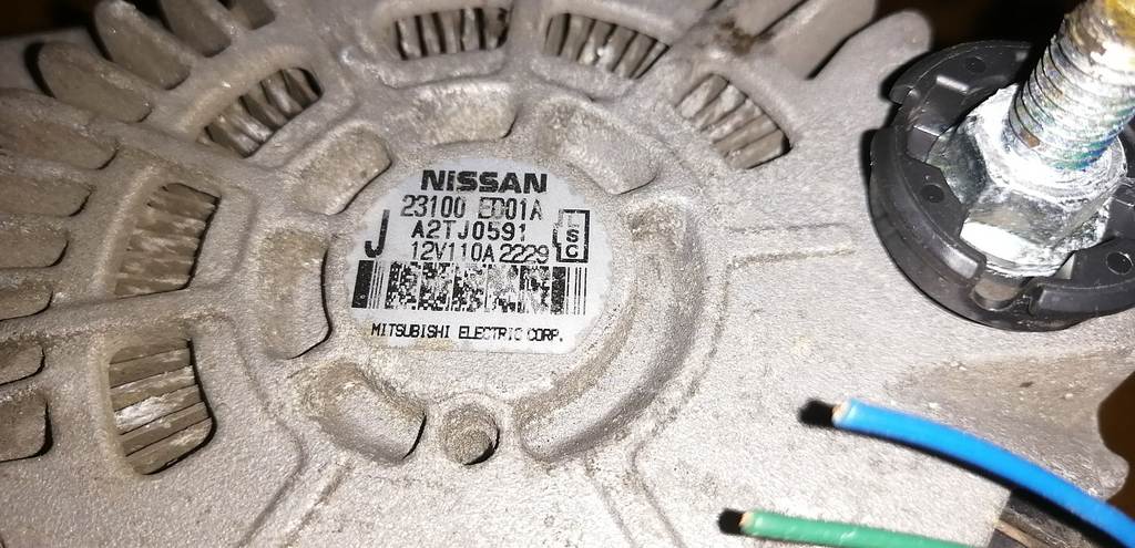 генератор Nissan Note