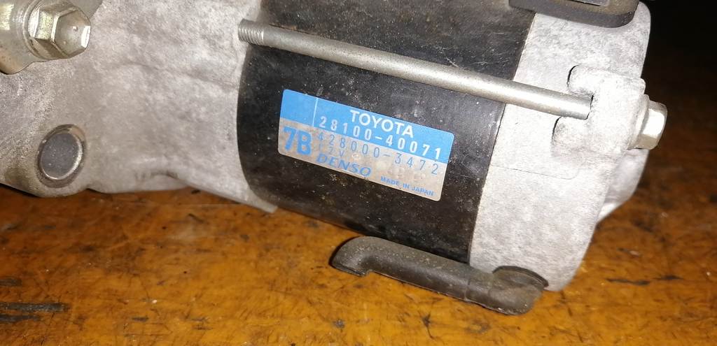 стартер Toyota Vitz