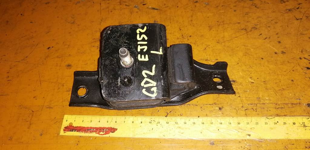 подушка двигателя Subaru Impreza