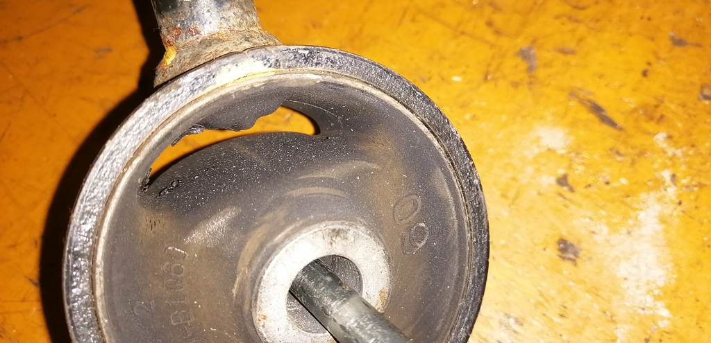 подушка двигателя Toyota Passo