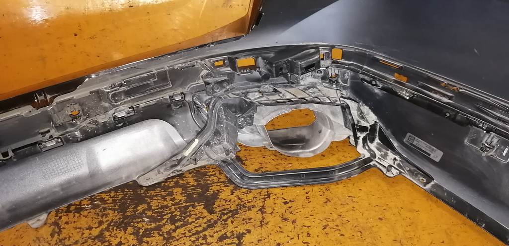 бампер BMW X7