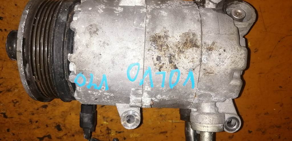 компрессор кондиционера Volvo S40