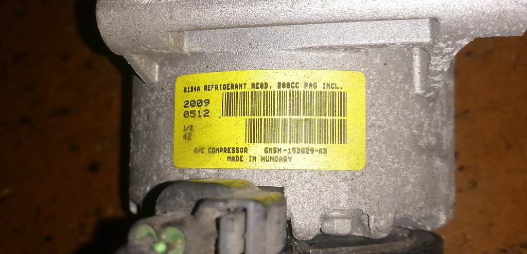 компрессор кондиционера Volvo S40