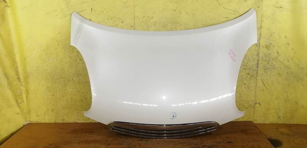 капот Nissan March