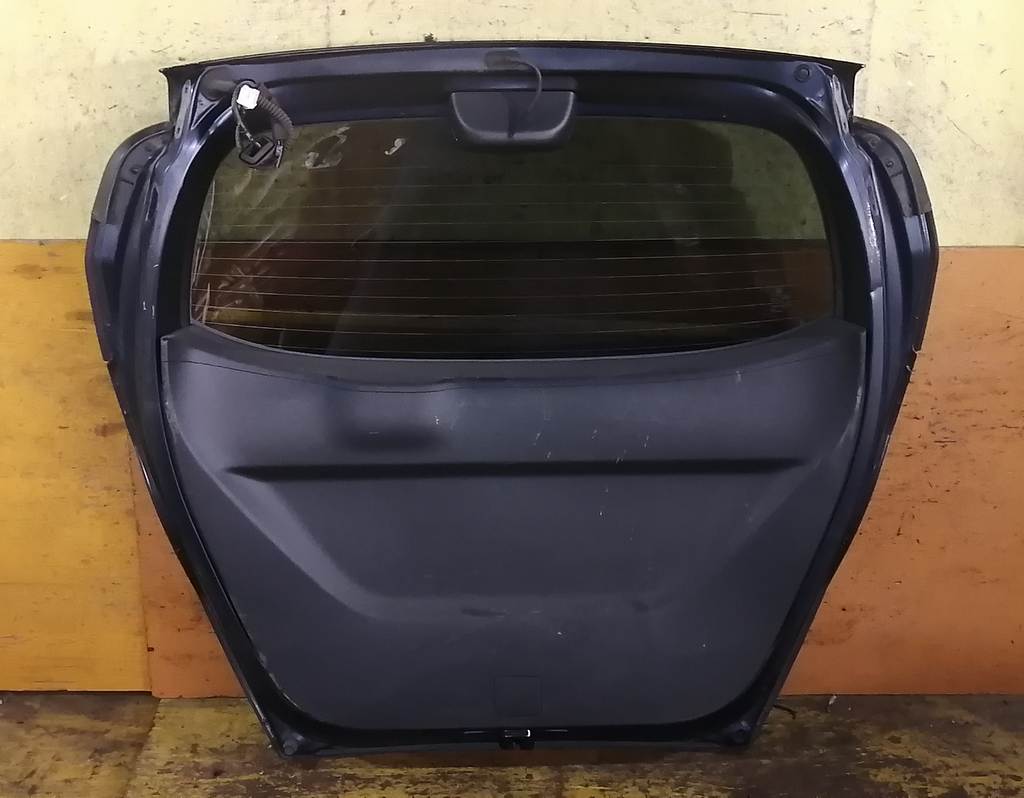 дверь 5-я Honda Freed