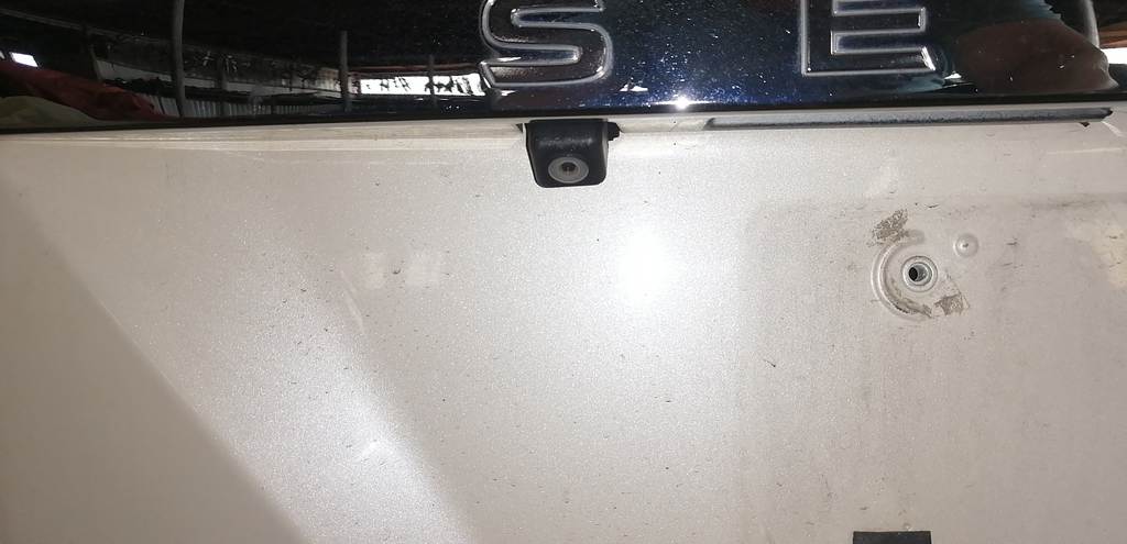 дверь 5-я Nissan Serena