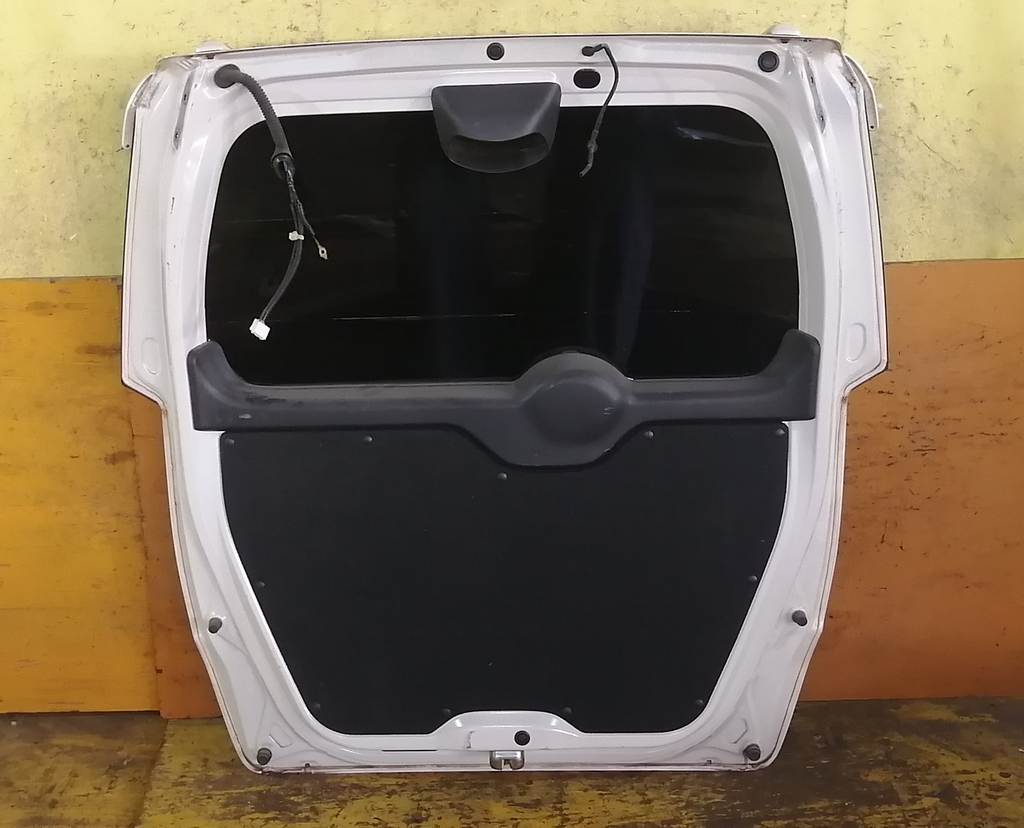 дверь 5-я Honda N Box
