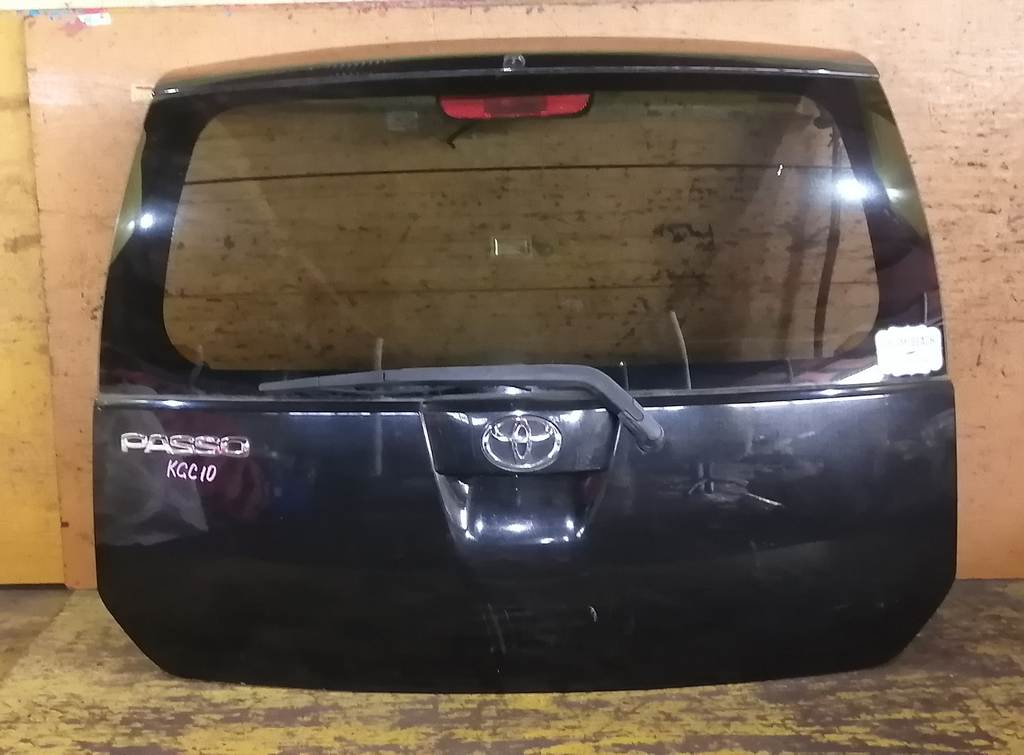 дверь 5-я Toyota Passo