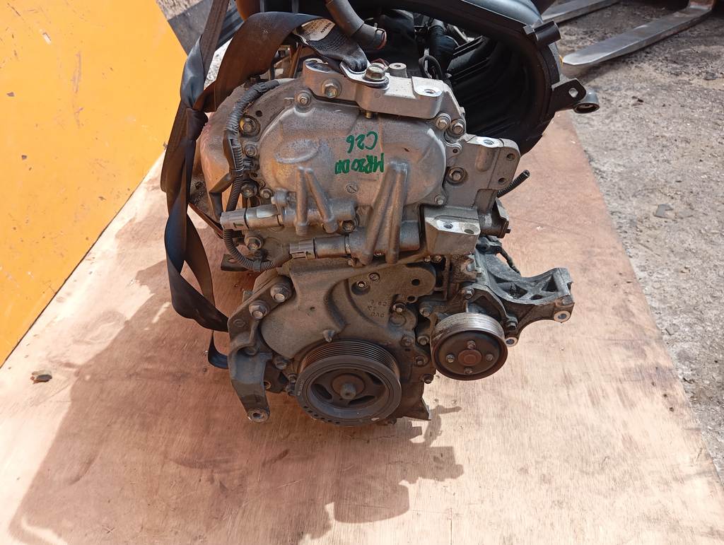 двигатель Nissan Serena