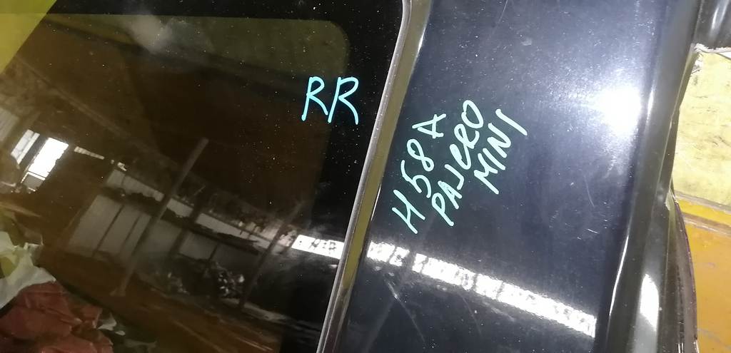 крыло Mitsubishi Pajero Mini