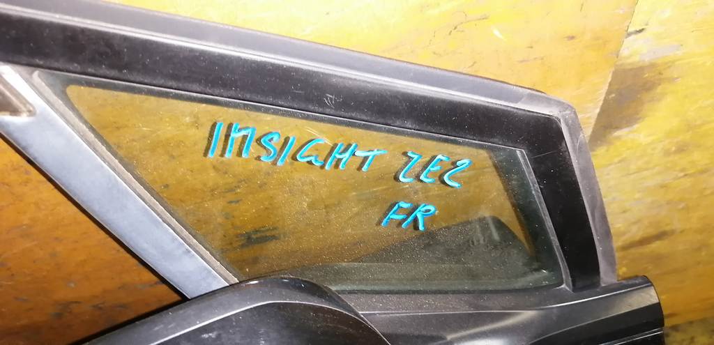 дверь Honda Insight