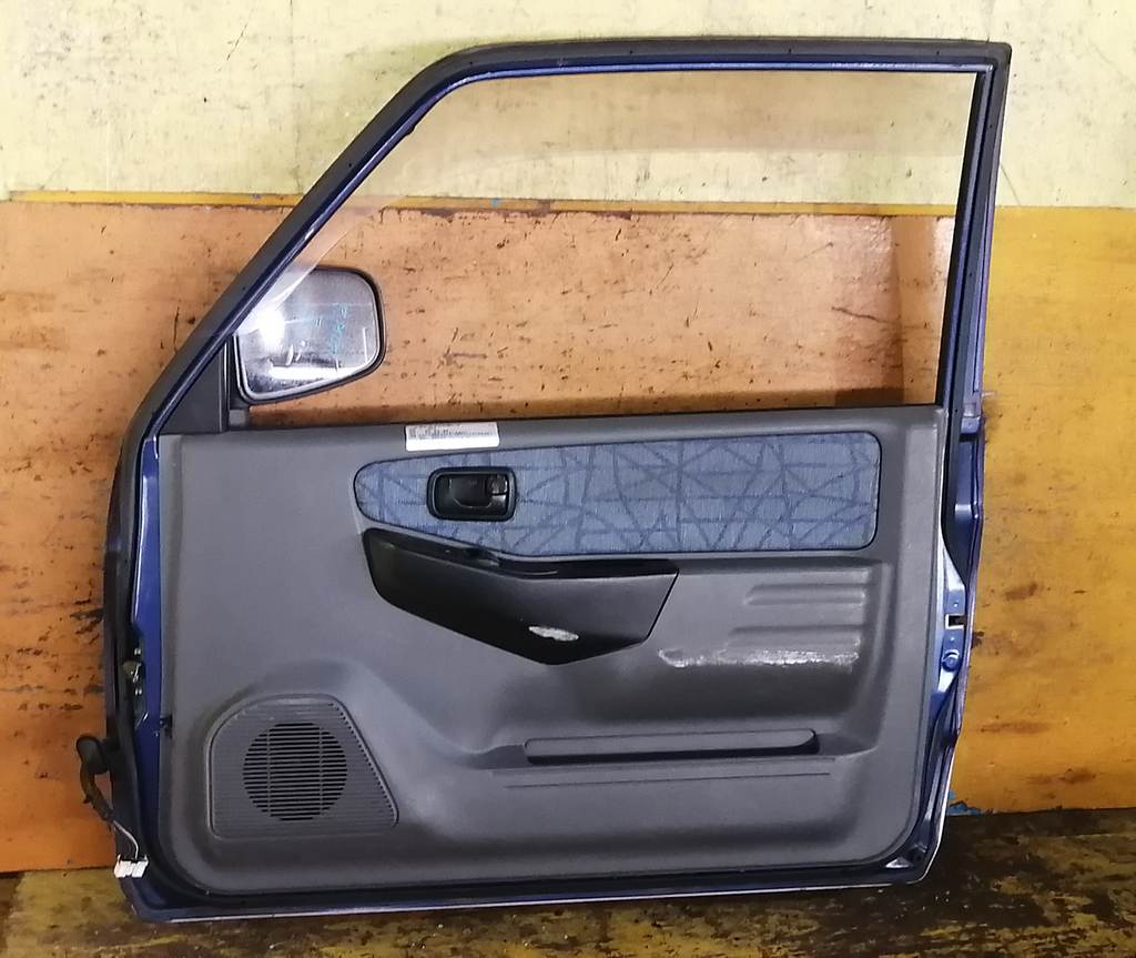 дверь Mitsubishi Pajero Mini