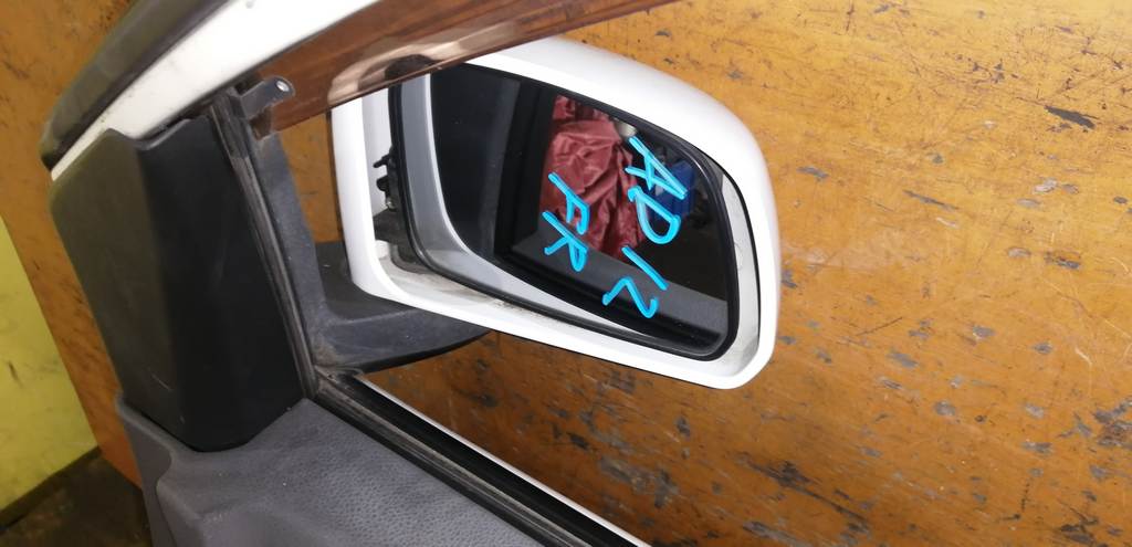 зеркало Nissan AD