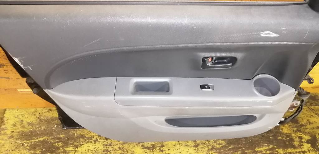 дверь Toyota Passo
