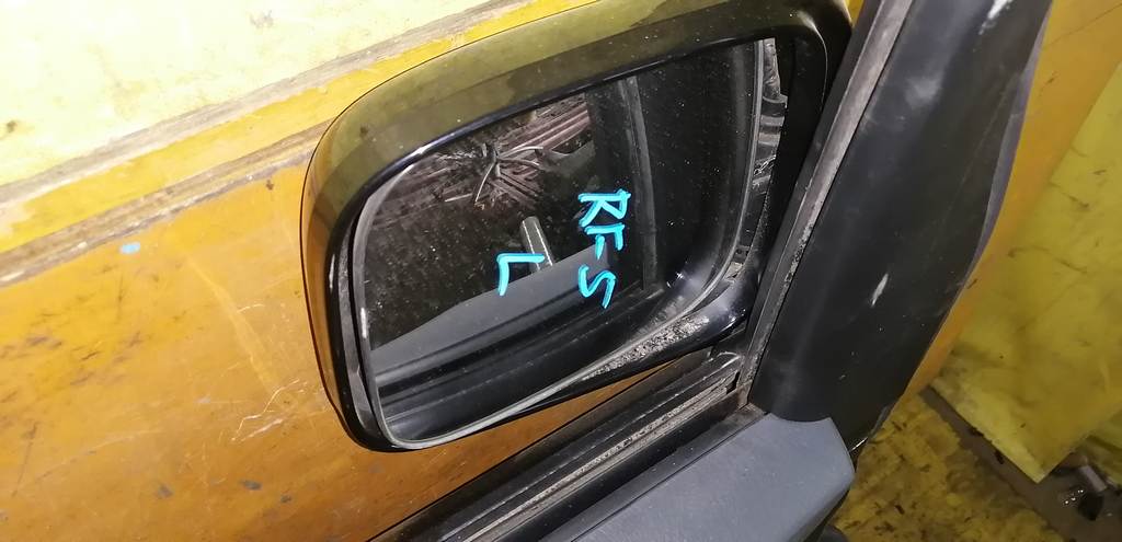 зеркало Honda Stepwgn